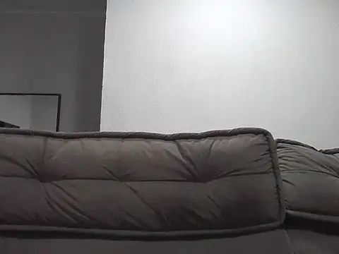 Zure-xxx online show from October 2025 05:37:01 PM