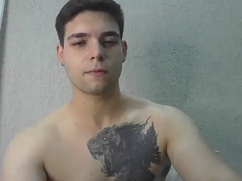 Zure-xxx online show from February 2026 09:32:01 PM