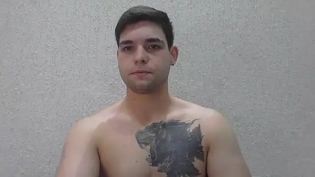 Snapshot of Zure-xxx chatting on June 2026 01:29:01 AM Zure-xxx online show from June 2026 01:29:01 AM