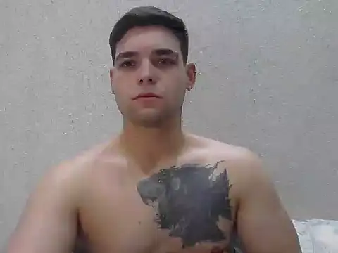 Zure-xxx online show from May 2026 12:14:01 AM
