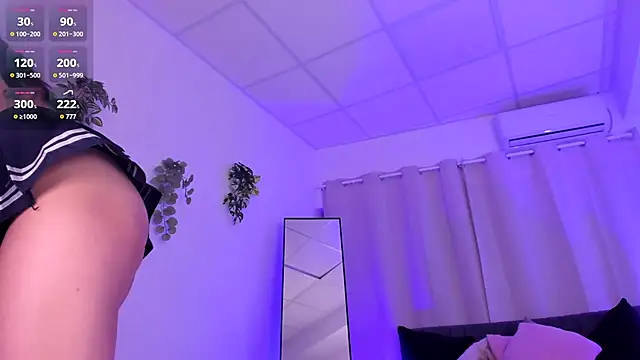 Divine Madeleine online show from May 2026 06:48:01 PM