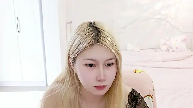 The icy moon online show from July 2026 10:11:02 AM