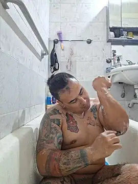 Rueditasss online show from March 2026 01:56:01 PM