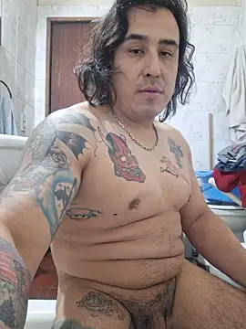 Rueditasss online show from June 2026 02:56:02 PM