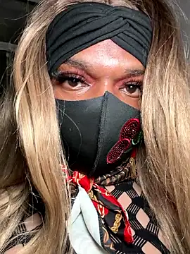 Snapshot of sissy_diorcd chatting on November 2025 08:17:01 AM sissy diorcd online show from November 2025 08:17:01 AM