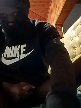 Snapshot of dddickplace chatting on October 2025 08:18:01 PM dddickplace online show from October 2025 08:18:01 PM