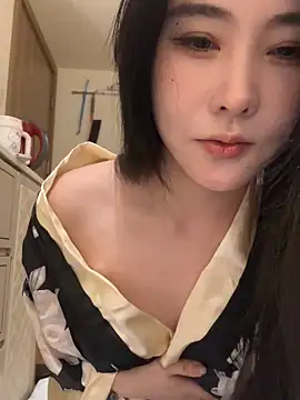 Snapshot of anqi6376 chatting on May 2026 02:42:02 PM anqi6376 online show from May 2026 02:42:02 PM