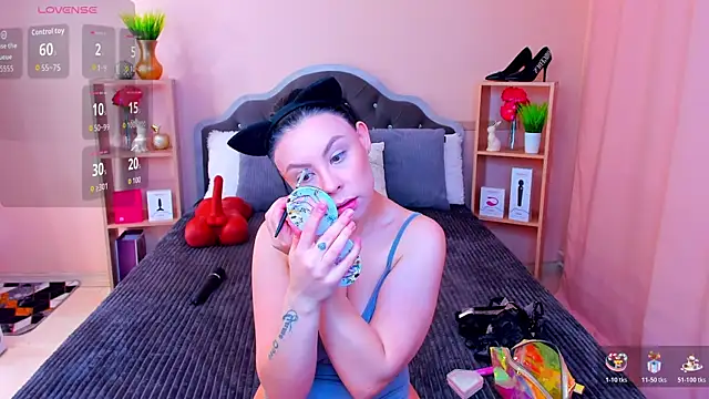 ChloeBrut online show from November 2025 12:37:01 AM