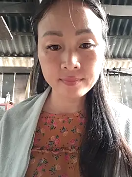 Spring-mky online show from October 2025 04:09:01 AM