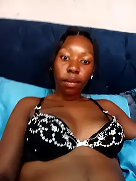 sexysmalldaily04 online show from November 2025 06:56:02 AM