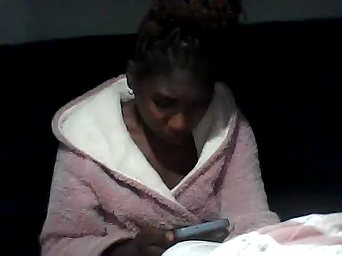 sexysmalldaily04 online show from October 2025 08:22:02 PM