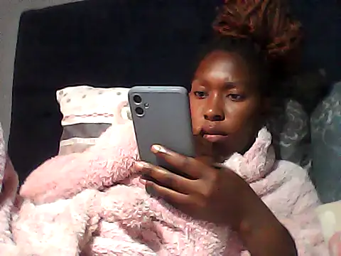 sexysmalldaily04 online show from October 2025 08:06:01 AM