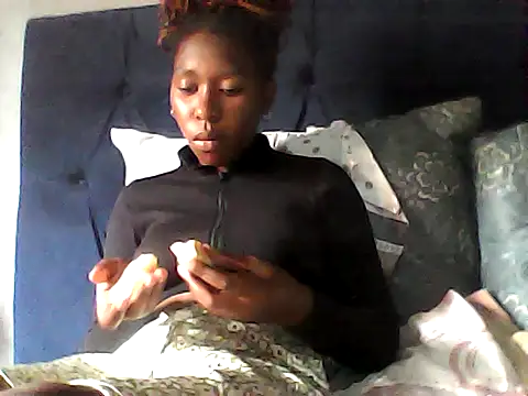 sexysmalldaily04 online show from October 2025 08:55:02 AM