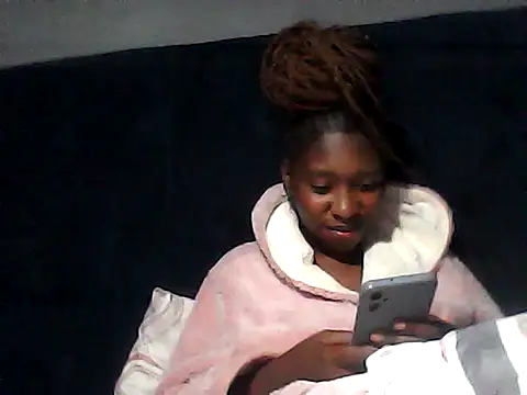 sexysmalldaily04 online show from October 2025 08:10:02 PM
