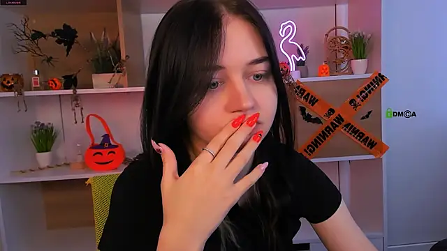 miki ti online show from October 2025 09:29:01 AM