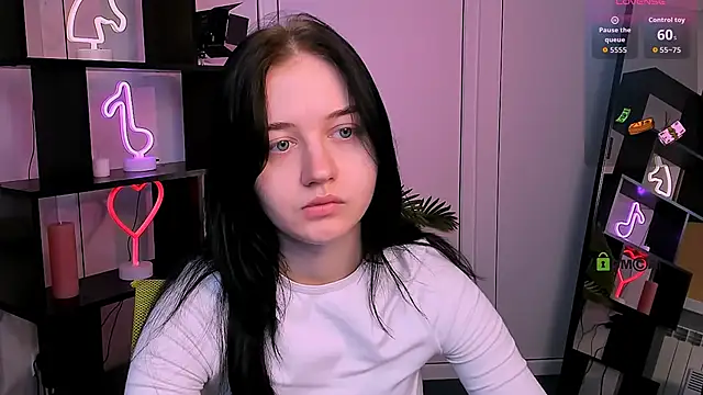 miki ti online show from November 2025 05:55:02 AM