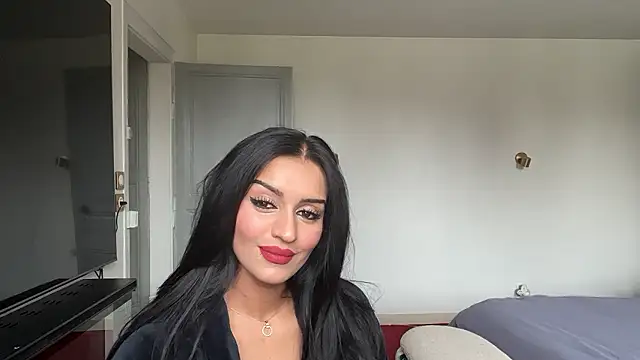 Lailawick online show from January 2026 02:23:01 PM