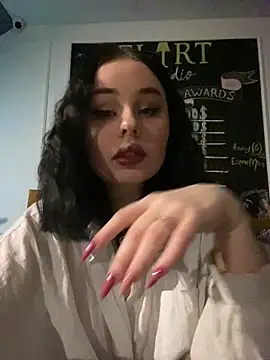 AliceLune online show from January 2026 04:16:02 AM