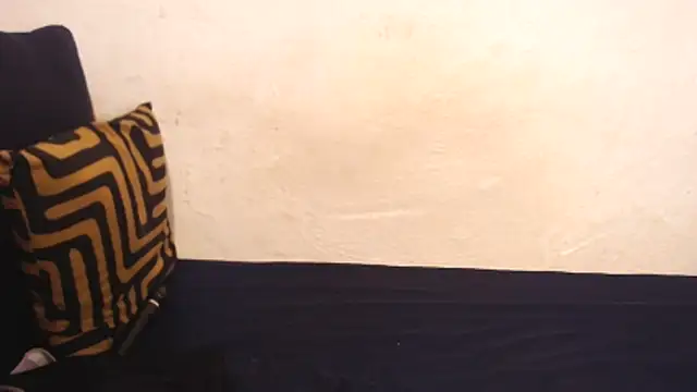 Snapshot of TallEbonyBabe chatting on March 2026 04:02:01 AM TallEbonyBabe online show from March 2026 04:02:01 AM