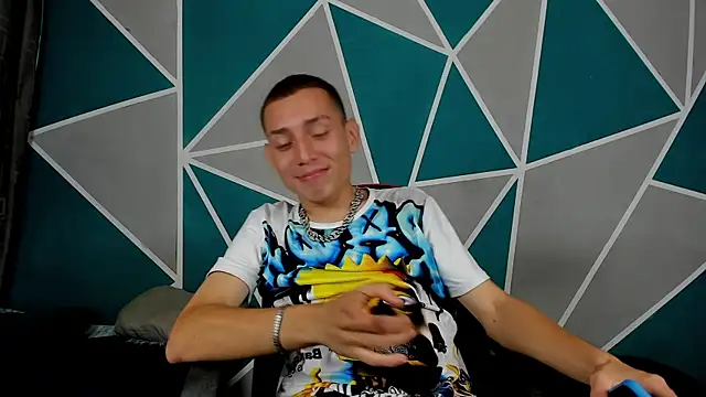 precioso97 online show from October 2025 12:13:02 PM