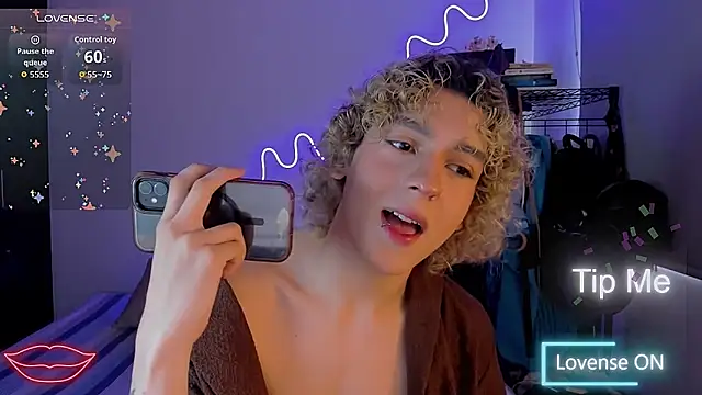 Lyric Mirage online show from November 2025 09:08:02 PM