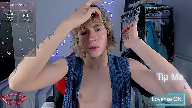 Lyric Mirage online show from November 2025 08:56:02 PM