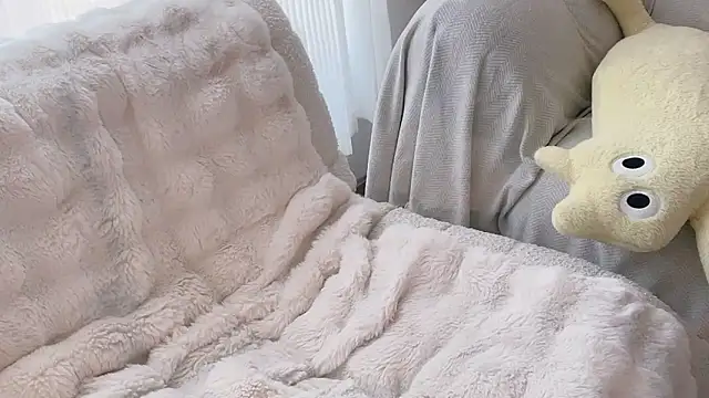 lsevenlll online show from February 2026 06:54:02 AM