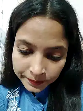 Anshika1431 online show from November 2025 01:28:01 PM