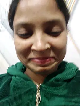 Anshika1431 online show from November 2025 06:00:01 PM