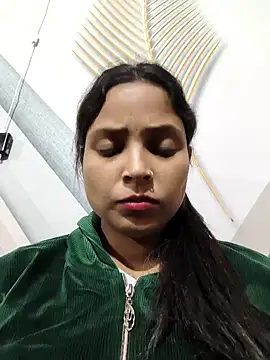 Anshika1431 online show from November 2025 05:57:01 PM