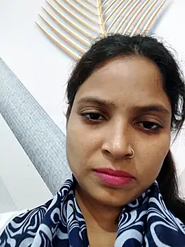 Anshika1431 online show from November 2025 02:49:01 AM