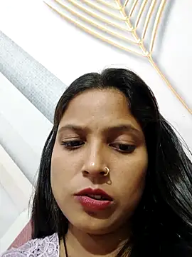 Anshika1431 online show from October 2025 12:59:02 PM