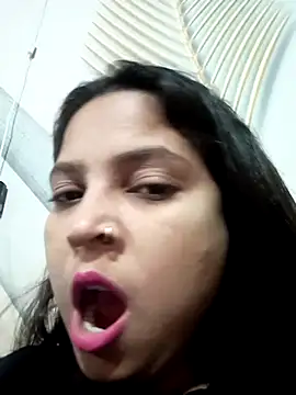 Anshika1431 online show from November 2025 04:44:01 AM