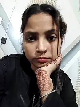 Anshika1431 online show from November 2025 01:34:01 PM