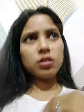 Anshika1431 online show from November 2025 03:59:01 PM