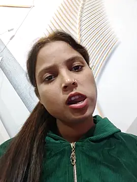 Anshika1431 online show from November 2025 03:49:01 PM