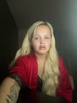 Snapshot of CherryXOX- chatting on October 2025 10:41:02 PM CherryXOX- online show from October 2025 10:41:02 PM