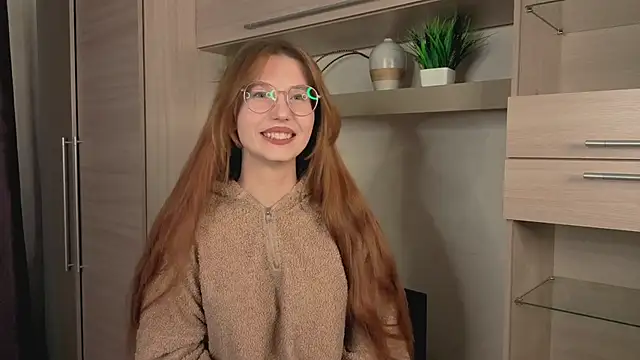 RachelColli online show from November 2025 01:49:02 PM