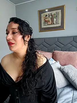 Elizabeth bennett 6 online show from April 2026 03:24:01 PM