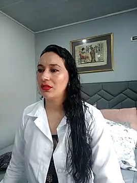 Elizabeth bennett 6 online show from April 2026 05:14:02 PM