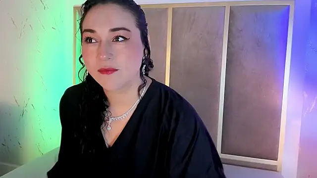 Snapshot of Elizabeth_bennett_6 chatting on November 2025 11:48:03 AM Elizabeth bennett 6 online show from November 2025 11:48:03 AM