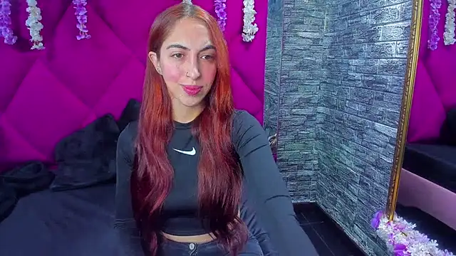 MariamGray1 online show from December 2025 08:31:01 PM