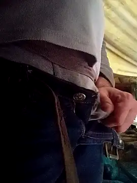 Snapshot of Cogelonregio chatting on December 2025 08:21:01 PM Cogelonregio online show from December 2025 08:21:01 PM