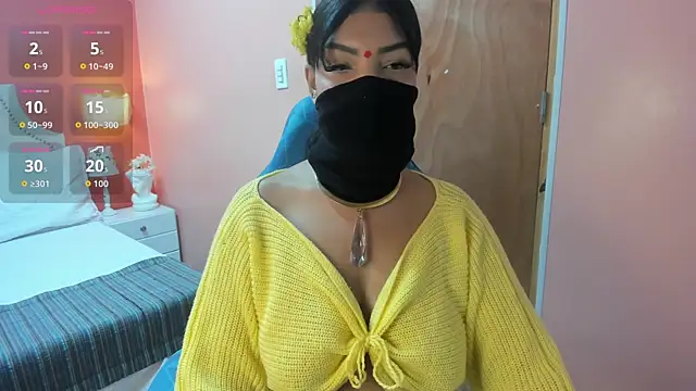 Iniya Parul online show from November 2025 01:33:01 PM