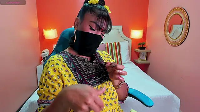 Iniya Parul online show from October 2025 01:30:01 PM