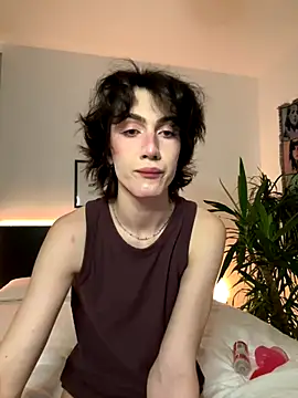 kira yoshika9e online show from November 2025 07:25:02 PM