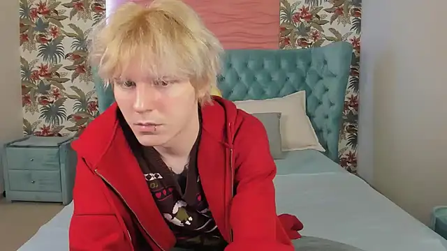 KevinMilky online show from November 2025 02:28:02 PM