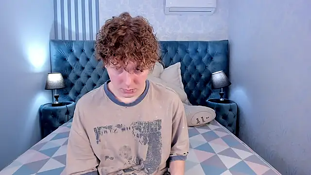 KevinMilky online show from March 2026 06:52:01 AM