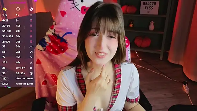 Snapshot of Soffi_Toffi chatting on December 2025 03:21:02 PM Soffi Toffi online show from December 2025 03:21:02 PM