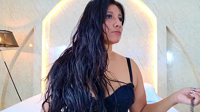Snapshot of Antonella_Russo1 chatting on July 2026 01:23:02 PM Antonella Russo1 online show from July 2026 01:23:02 PM